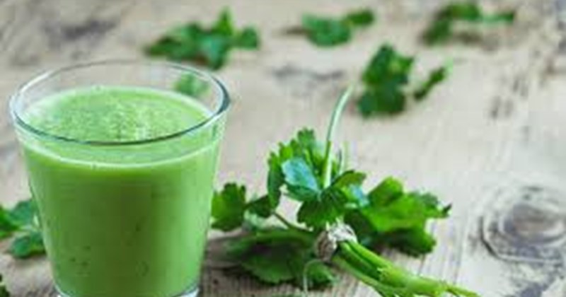 Bất ngờ với loại nước quen thuộc hỗ trợ thải độc thận ngày hè