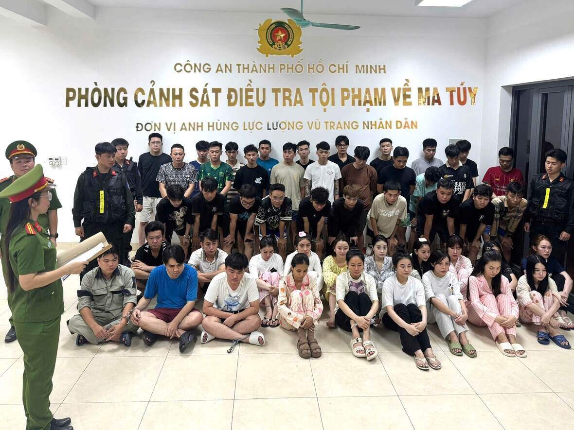 Cracking down on a drug ring from Revo bar, prosecuting 50 subjects
