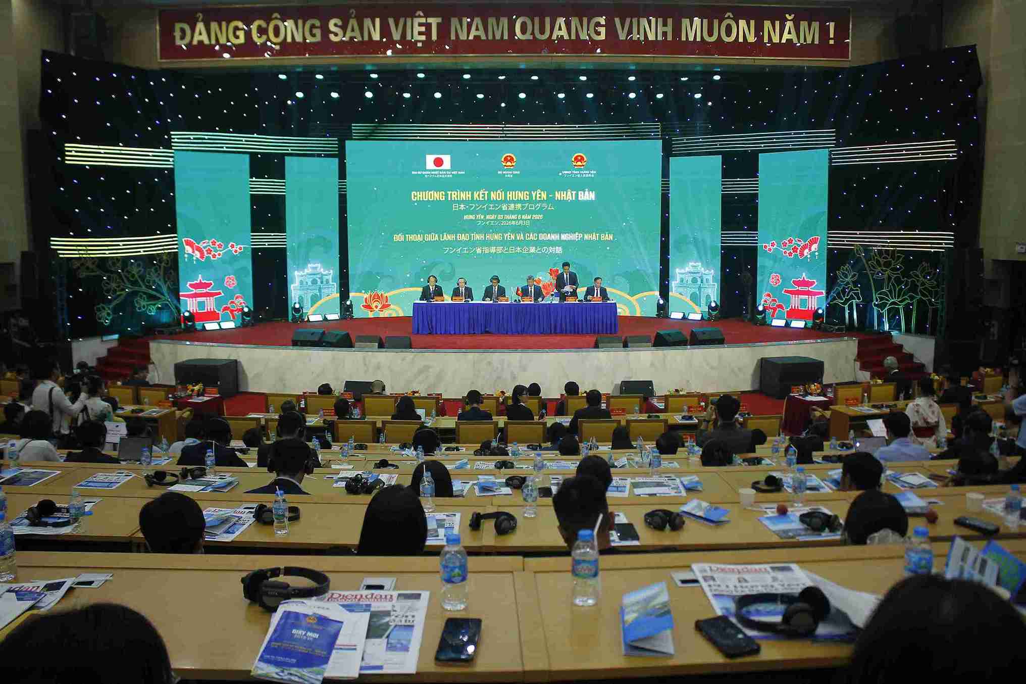 Chương trình Kết nối Hưng Yên - Nhật Bản thu hút đông đảo đại biểu, doanh nghiệp hai nước tham dự. Ảnh: Mai Hương