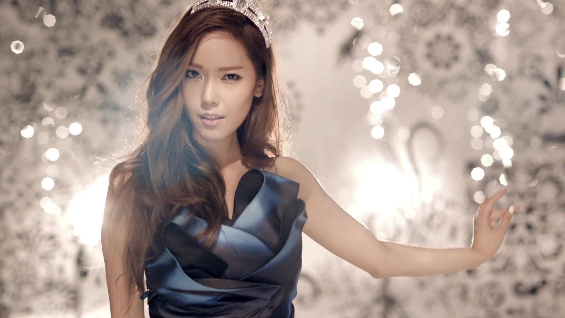 Jessica từng là thành viên được yêu thích nhất nhì nhóm nhạc SNSD. Ảnh: MV The Boy