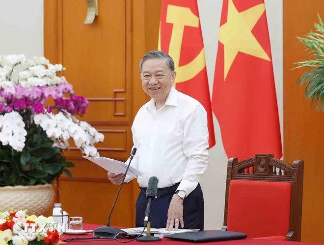 Làm sâu sắc tầm vóc lịch sử vĩ đại của 100 năm Đảng lãnh đạo cách mạng Việt Nam