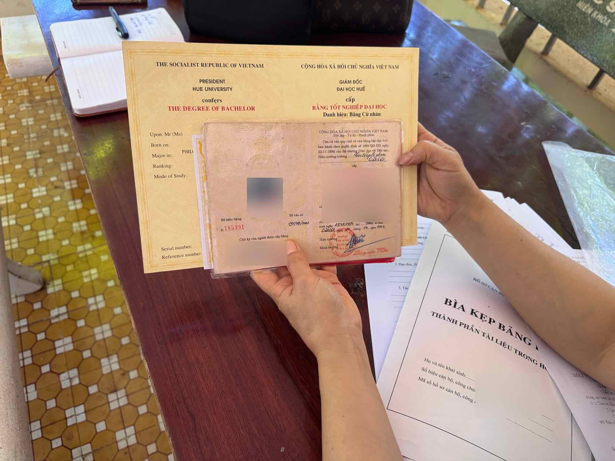 Teachers in Dak Lak are qualified but have not yet been promoted. Photo: Cong Sang
