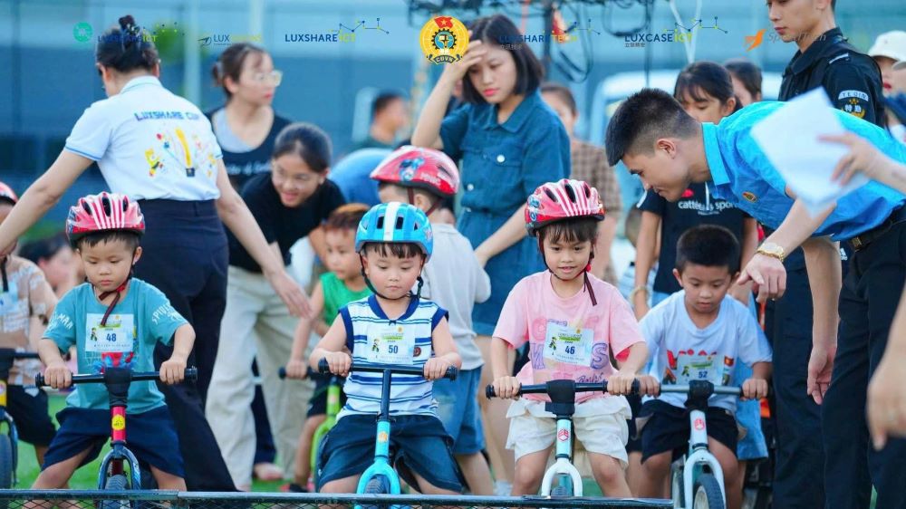 Luxshare Nghe An Company organizes the "Little Racers" Tournament, creating a lively atmosphere for the children of company officials and employees. Photo: Nghe An Trade Union