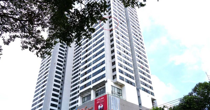 TP.HCM: Tòa nhà 36 tầng tiếp tục nứt, vỡ ở tầng 16