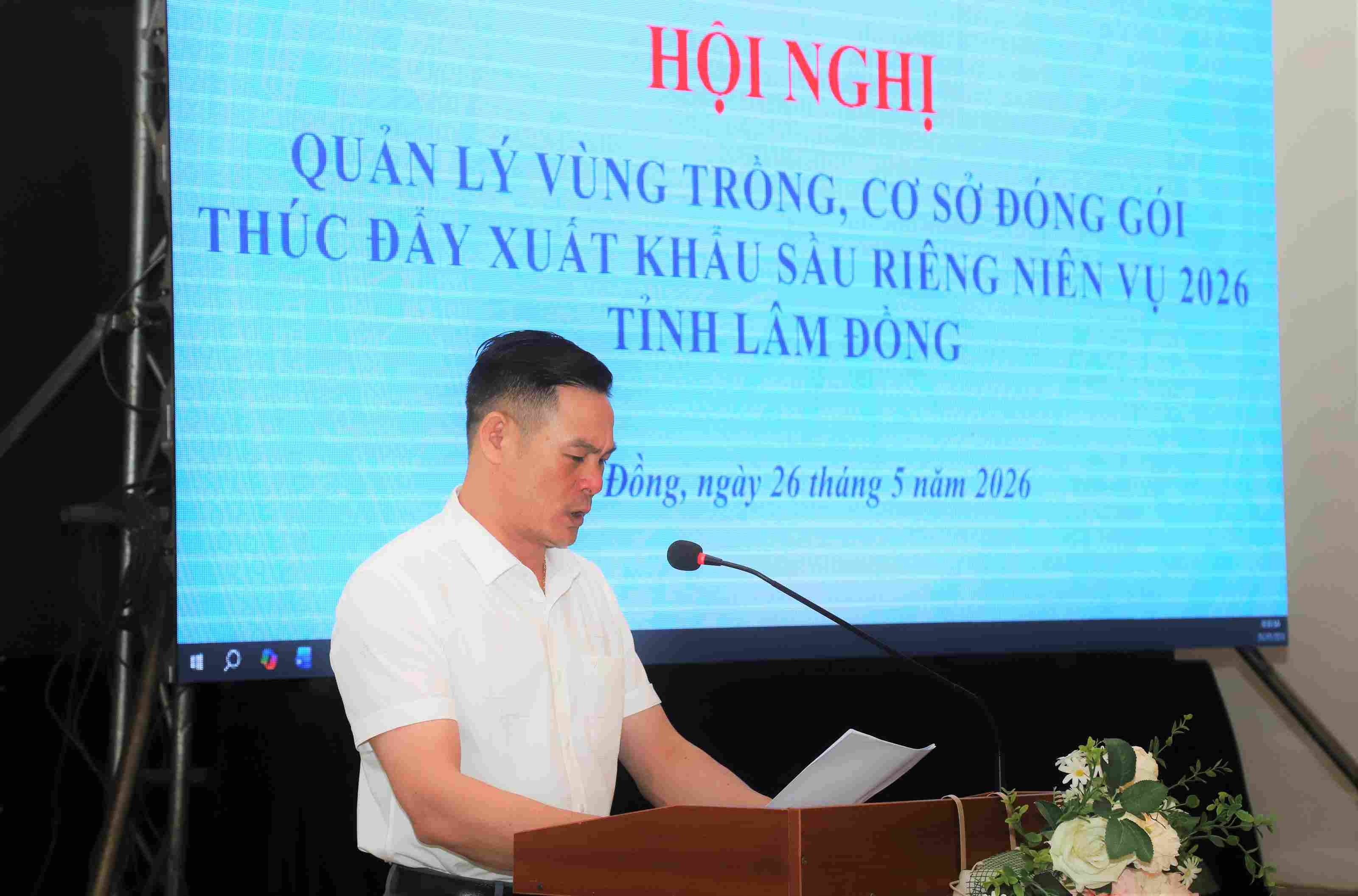 Ông Vũ Đình Cường - Phó giám đốc Sở Nông nghiệp và Môi trường Lâm Đồng phát biểu tại hội nghị. Ảnh: Phúc Khánh