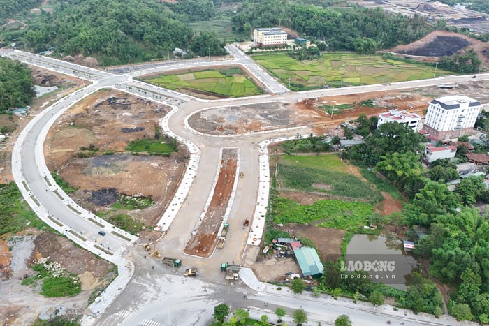 New political and administrative center of Dien Bien province. Photo: Quang Dat