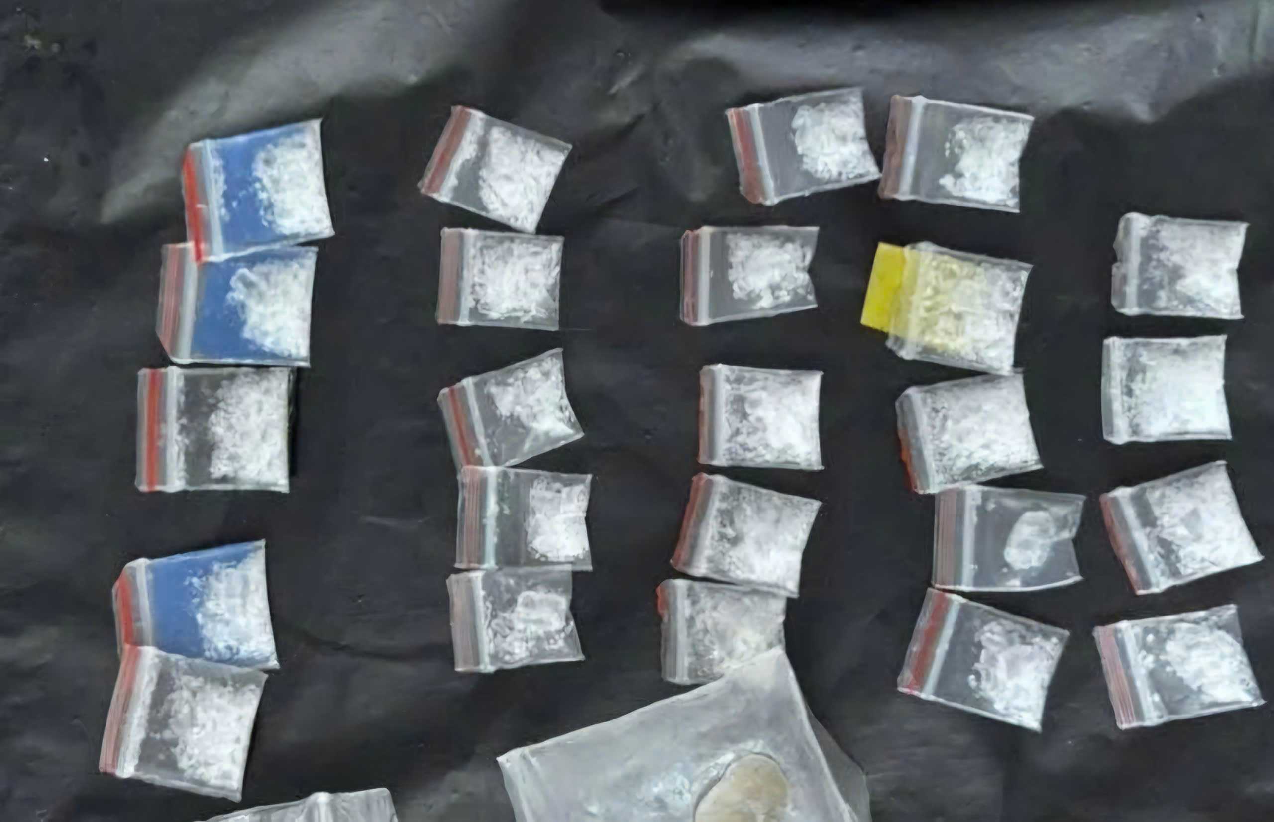 Drug exhibits seized by the police force after arresting 4 subjects. Photo: Quang Nhan