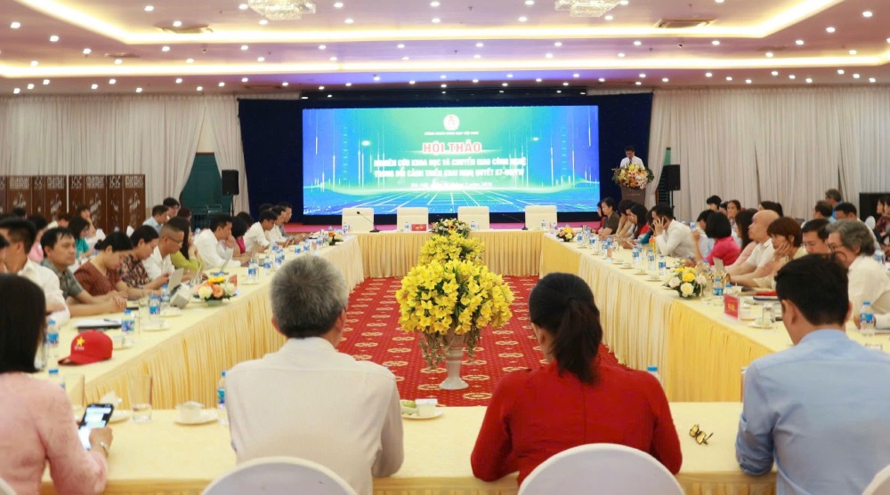 The Vietnam Education Union organizes a workshop "Scientific research and technology transfer in the context of implementing Resolution 57-NQ/TW" in a series of programs to celebrate Workers' Month 2026. Photo: Quynh Chi