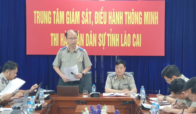 Đoàn kiểm tra của Cục Quản lý Thi hành án dân sự (THADS) công bố quyết định kiểm tra tại THADS tỉnh Lào Cai. Ảnh: Cục Quản lý THADS