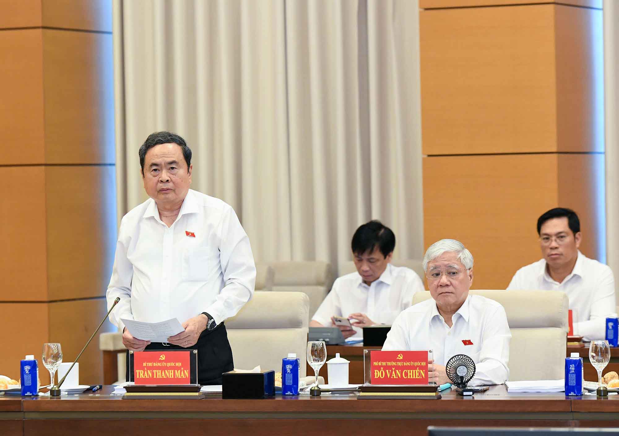 Ủy viên Bộ Chính trị, Chủ tịch Quốc hội Trần Thanh Mẫn phát biểu tại hội nghị. Ảnh: Lâm Hiển.