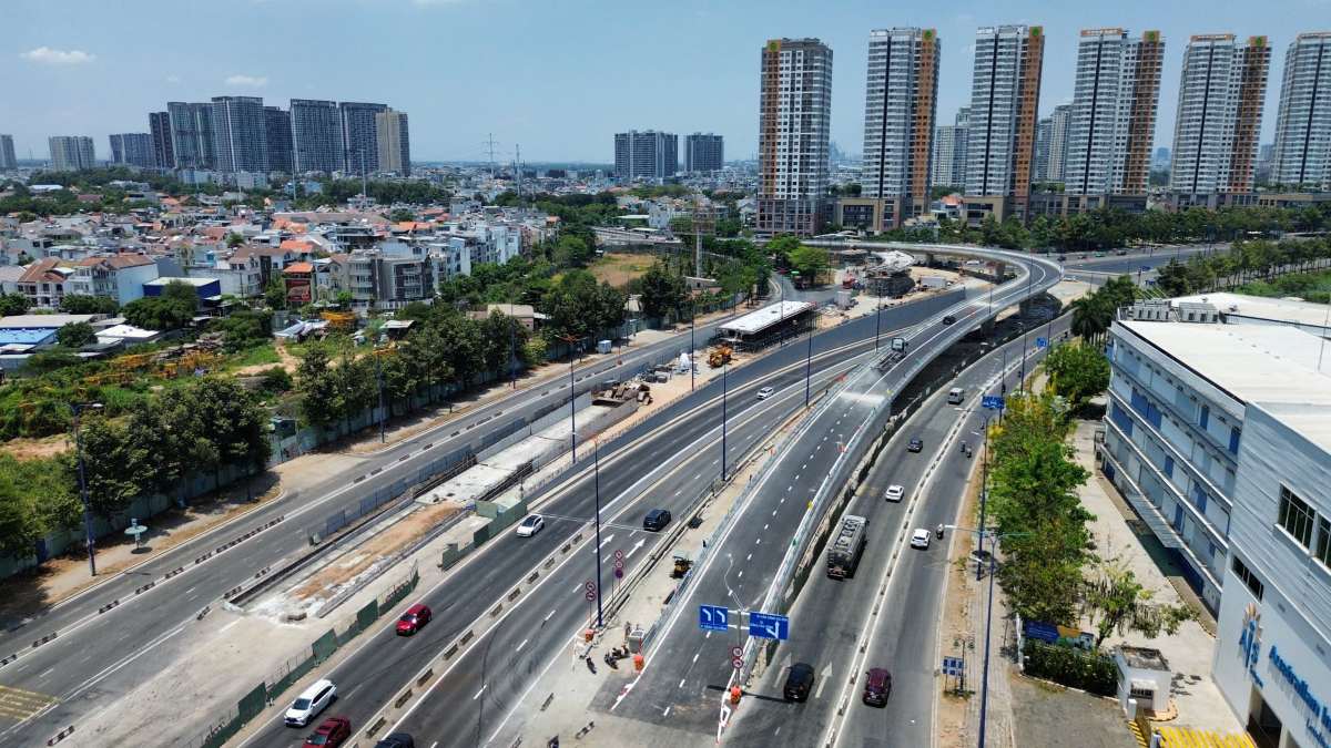 An Phu intersection project (HCMC). Photo: Anh Tu