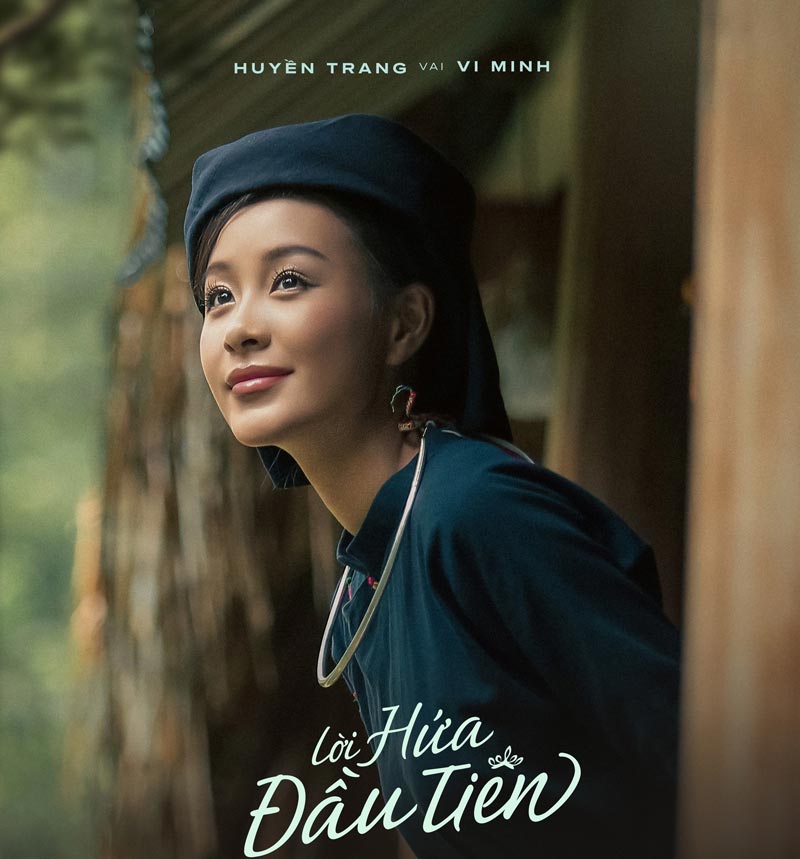 Trang Emma with her image in the movie "The First Promise". Photo: Film producer