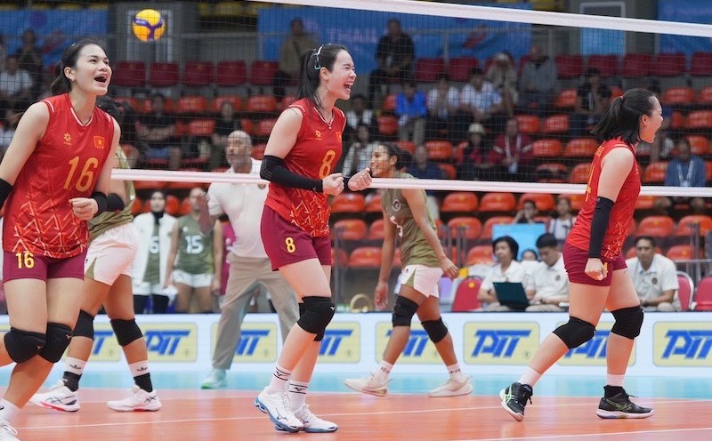 The Vietnamese women's volleyball team will focus on domestic training in 2026. Photo: VFV