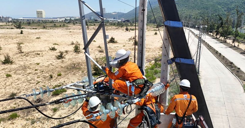 EVNCPC tăng cường giải pháp đảm bảo cung ứng điện trong thời tiết nắng nóng