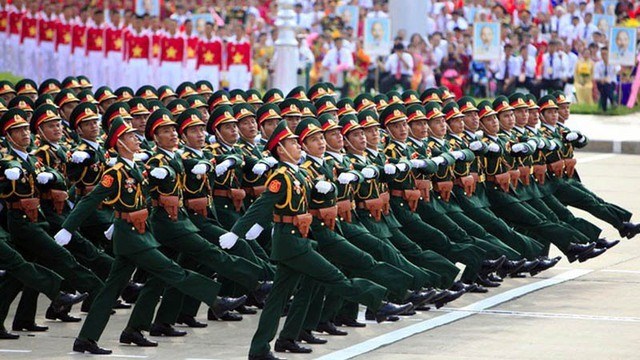 People with doctoral degrees when attracted to the military will enjoy many special preferential policies. Photo: VGP