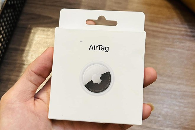 Apple has just released a new software update for Apple AirTag 2 navigation devices. Photo: Huu Manh
