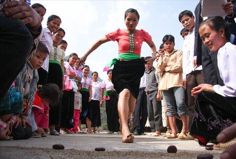 To Ma Le game of the Thai ethnic group in Muong Lo. Photo: Trinh Thong Thien