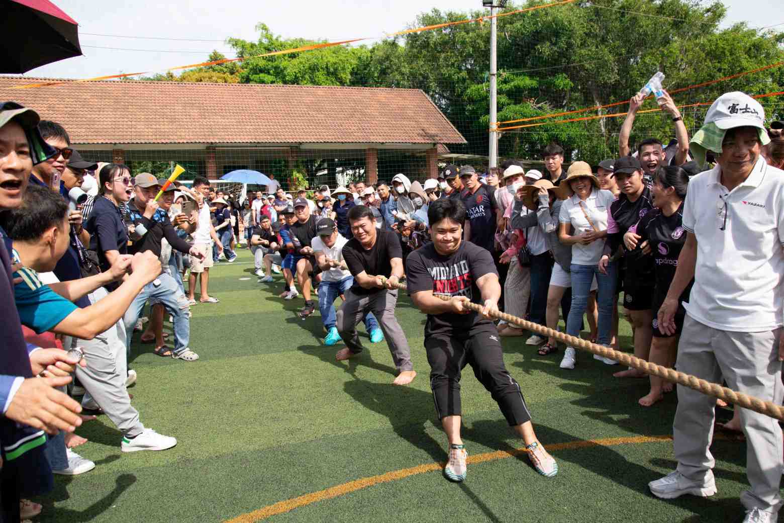 The grassroots trade union of Yazaki EDS Vietnam Co., Ltd. organized a sports festival attracting 1,160 union members and workers to participate. Photo: Provided by the Grassroots Trade Union