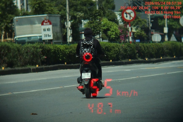 Car owner fined remotely in Hung Yen. Photo: Hung Yen Traffic Police