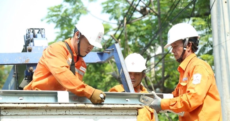 Kinh tế 24h: Nắng nóng kéo dài, nhu cầu điện đạt đỉnh