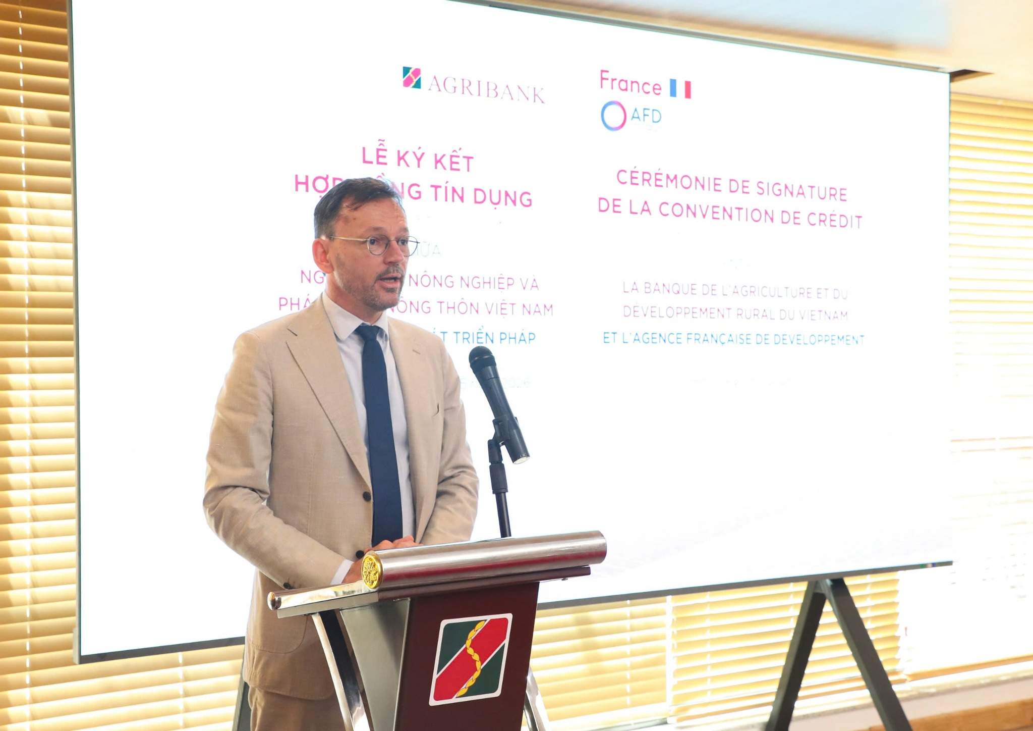 Ông Julien Seillan, Giám đốc AFD Việt Nam khẳng định mong muốn đồng hành cùng các định chế tài chính lớn của Việt Nam trong quá trình chuyển đổi hướng tới một nền tài chính bền vững hơn