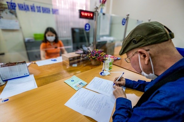 Not redoing the power of attorney, pension receipt may be interrupted. Photo: BHXH