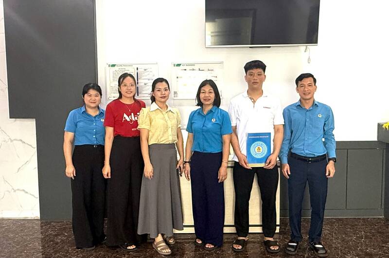 Establishment of the Grassroots Trade Union of RISEONG VINA Co., Ltd. Photo: Thai Nguyen Trade Union