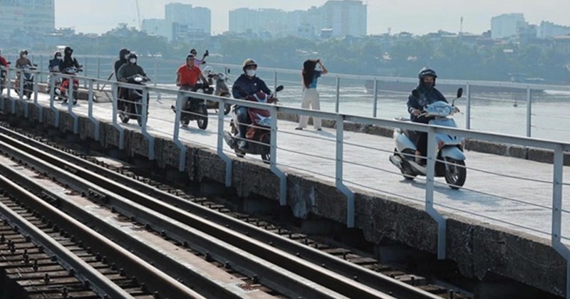 Cầu Long Biên thông xe, giảm áp lực giao thông cho Hà Nội