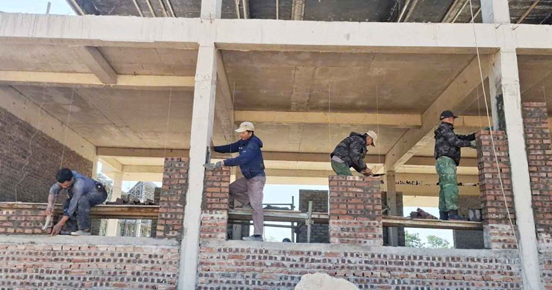 Hà Tĩnh: Áp lực tiến độ lớn tại dự án trường nội trú