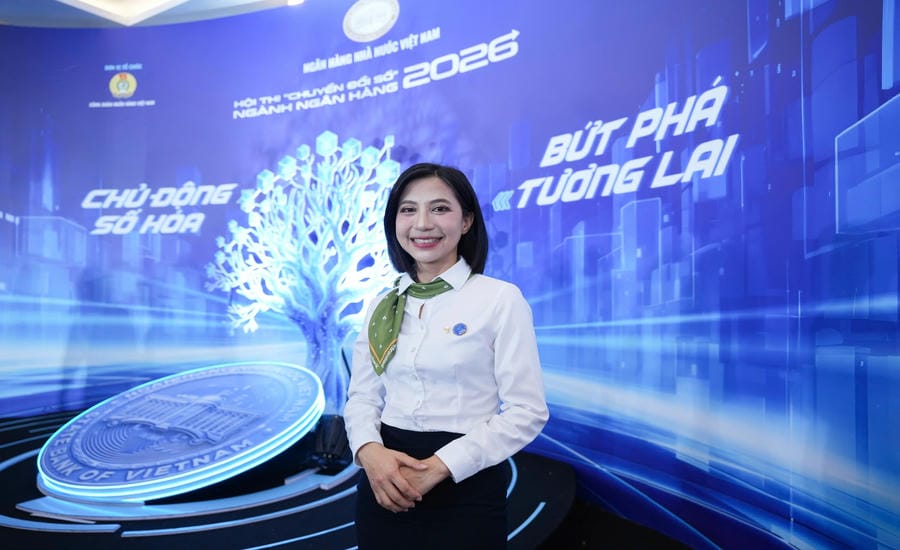 Bà Dương Thị Như Quỳnh - một trong 5 thành viên chính thức của Đội thi Ngân hàng TMCP Ngoại thương Việt Nam. Ảnh: Hữu Chánh