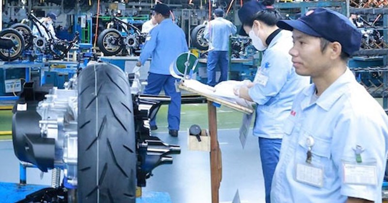 Hà Nội đề xuất điều chỉnh lương tối thiểu vùng