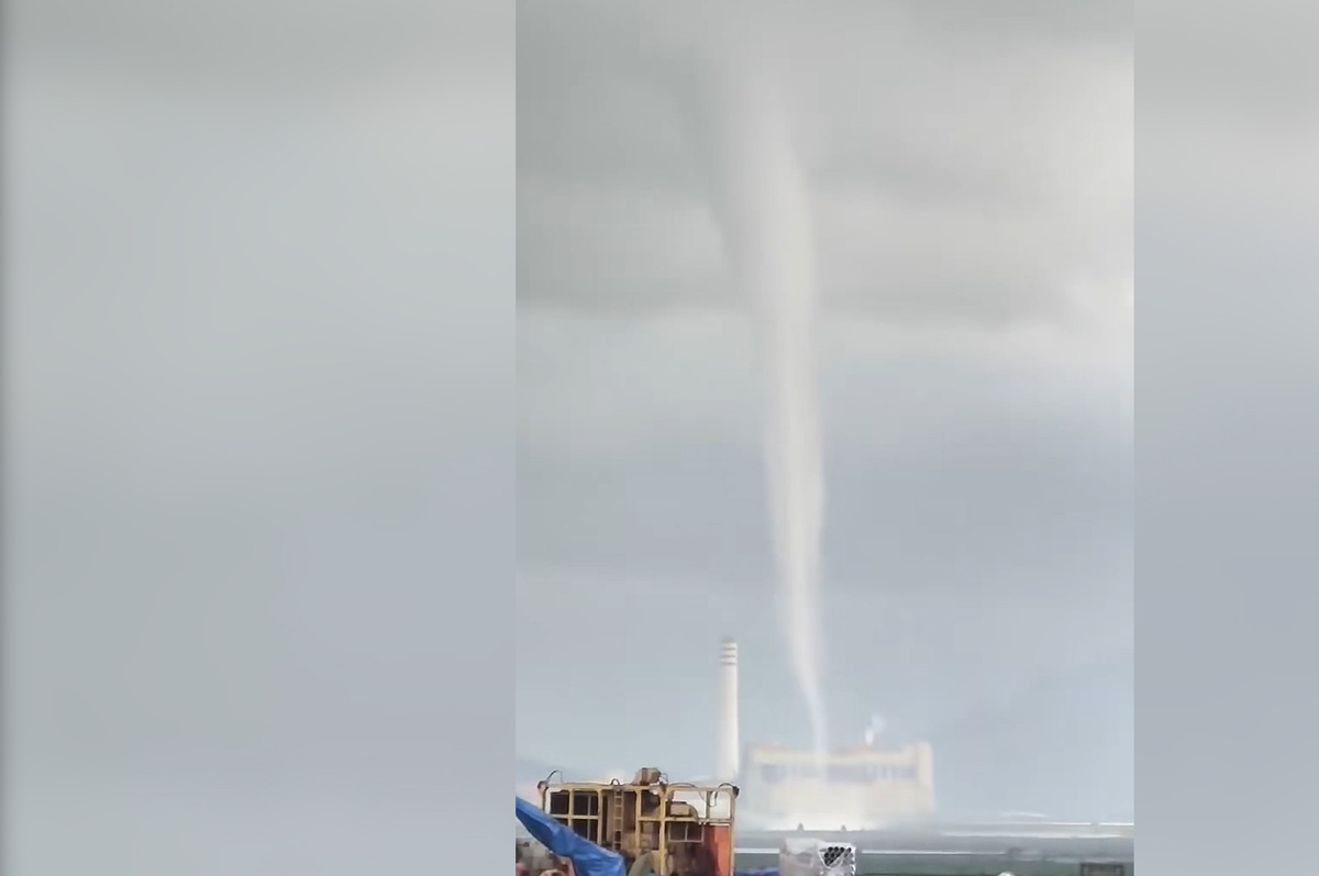 Water cannons appear in Quang Ninh. Photo: People provided