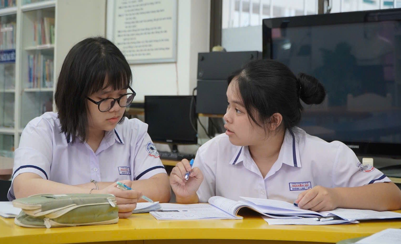 The 10th grade entrance exam for the 2026-2027 school year in Ho Chi Minh City has more than 151,000 registered candidates. Photo: Chan Phuc