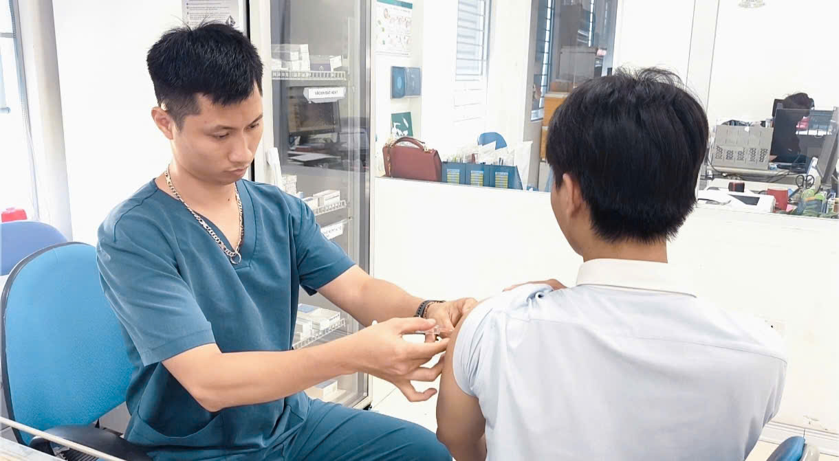 Rabies vaccination. Photo: Thanh Dang