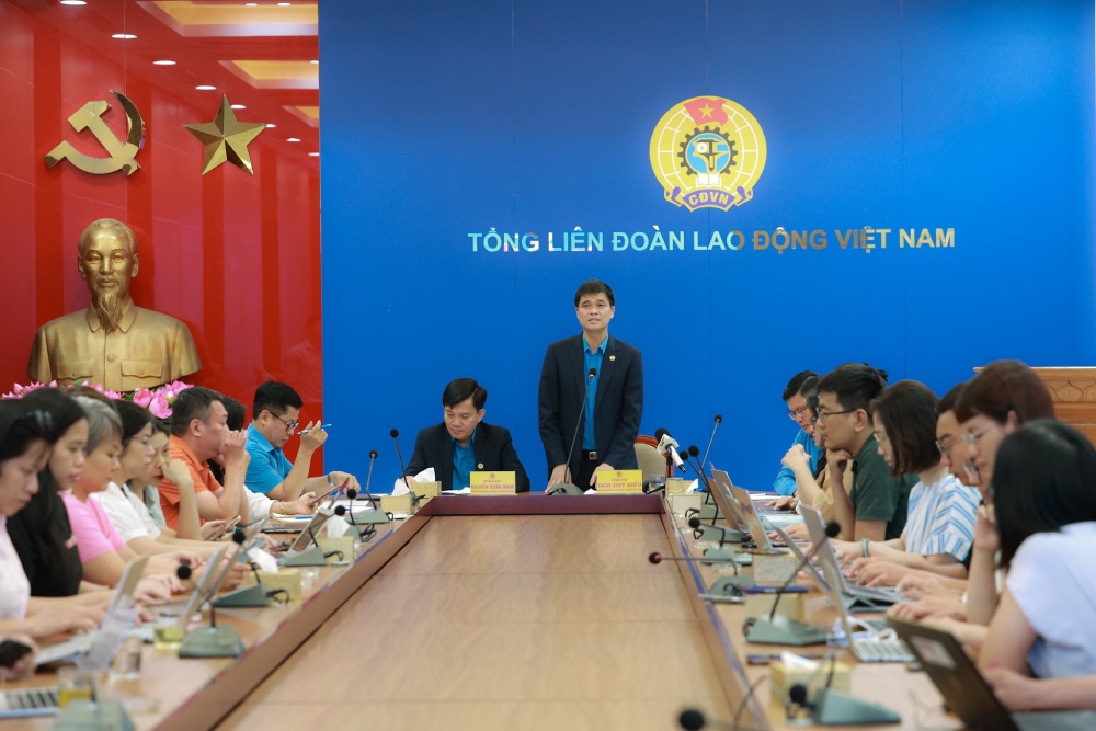 Scene of the press conference. Photo: Hai Nguyen