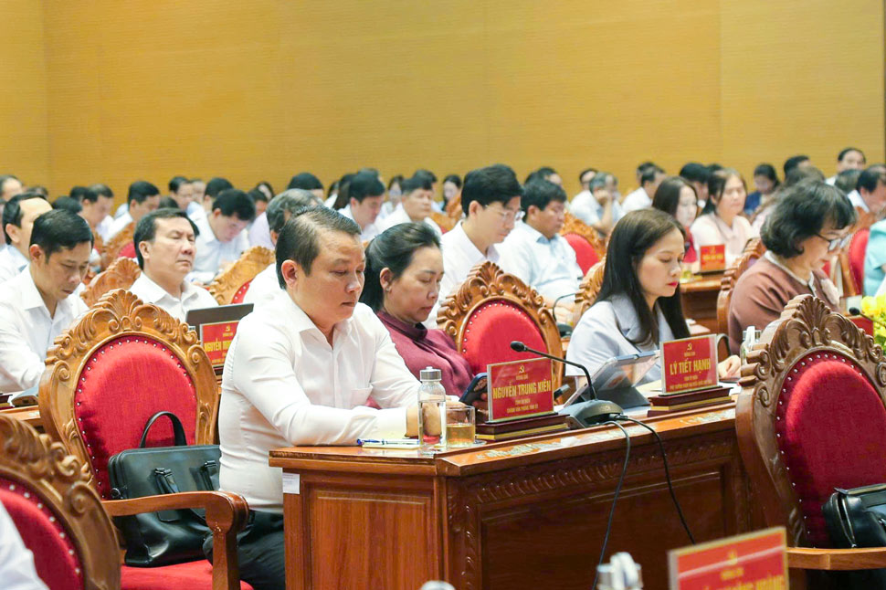 Các đại biểu dự hội nghị. Ảnh: Hoài Phương