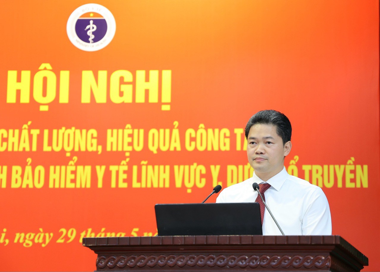Thứ trưởng Bộ Y tế Vũ Mạnh Hà phát biểu tại hội thảo. Ảnh: Bộ Y tế