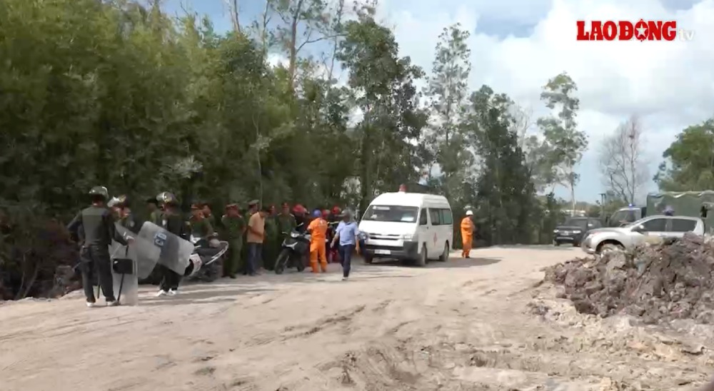 Enforcing land violations in Phu Quoc special zone.