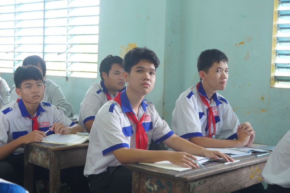 Em Trương Ngọc Nghĩa (học sinh lớp 9A4). Ảnh: Tạ Quang