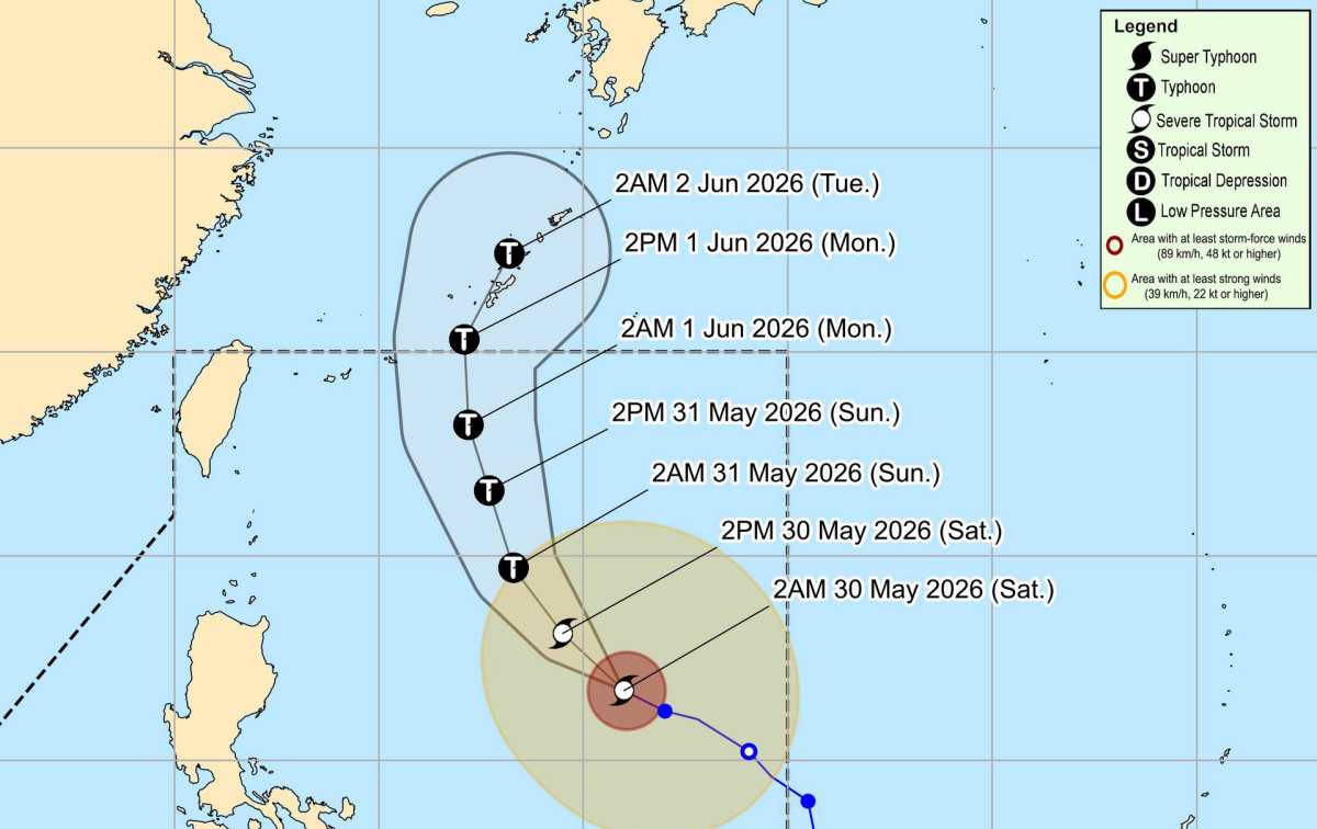 Cập nhật hướng đi của bão Jangmi gần Biển Đông. Ảnh: PAGASA