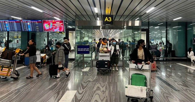 Tân Sơn Nhất đón gần 137.000 lượt khách ngày cuối kỳ nghỉ lễ