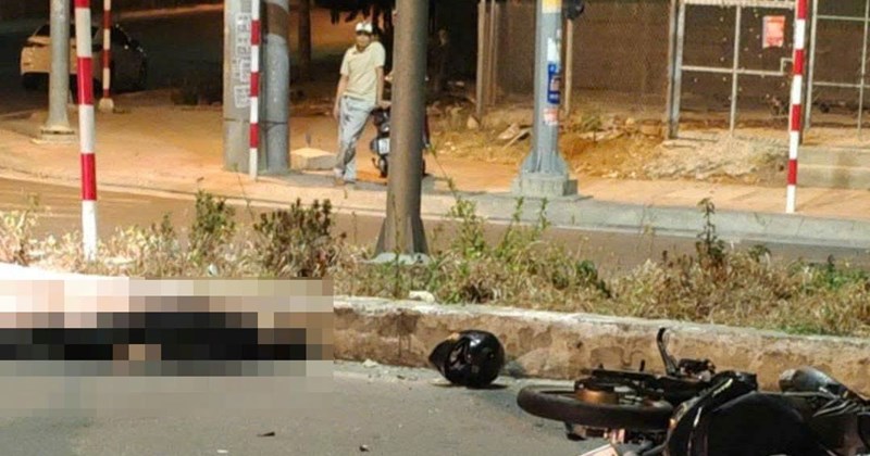 TP.HCM: Ô tô rẽ ẩu, một thanh niên đi xe máy tử vong