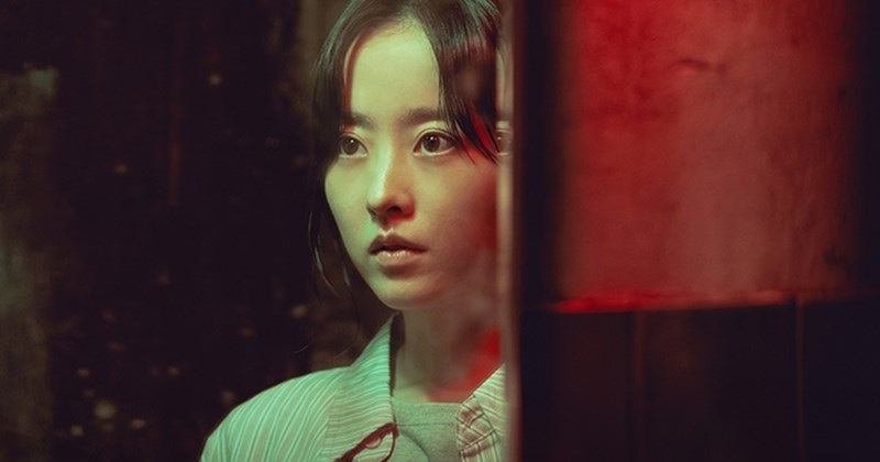 Phim của Park Bo Young dẫn đầu, vượt rào cản tuổi tác