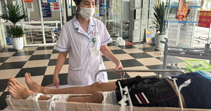 Bốn người nhập viện vì trượt ngã khi sửa mái nhà sau giông bão