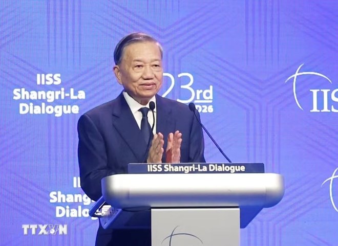General Secretary and President To Lam delivers a keynote speech at the 23rd Shangri-La Dialogue. Photo: VNA