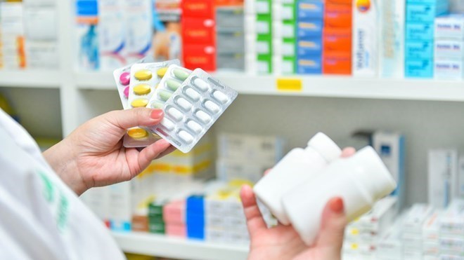 The habit of using pain relievers to deal with pain can cause kidney damage. Photo: Nguyen Ly