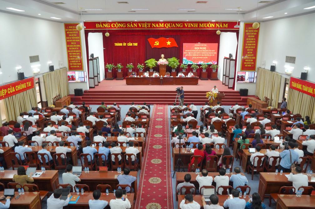 Quang cảnh hội nghị. Ảnh: Tạ Quang