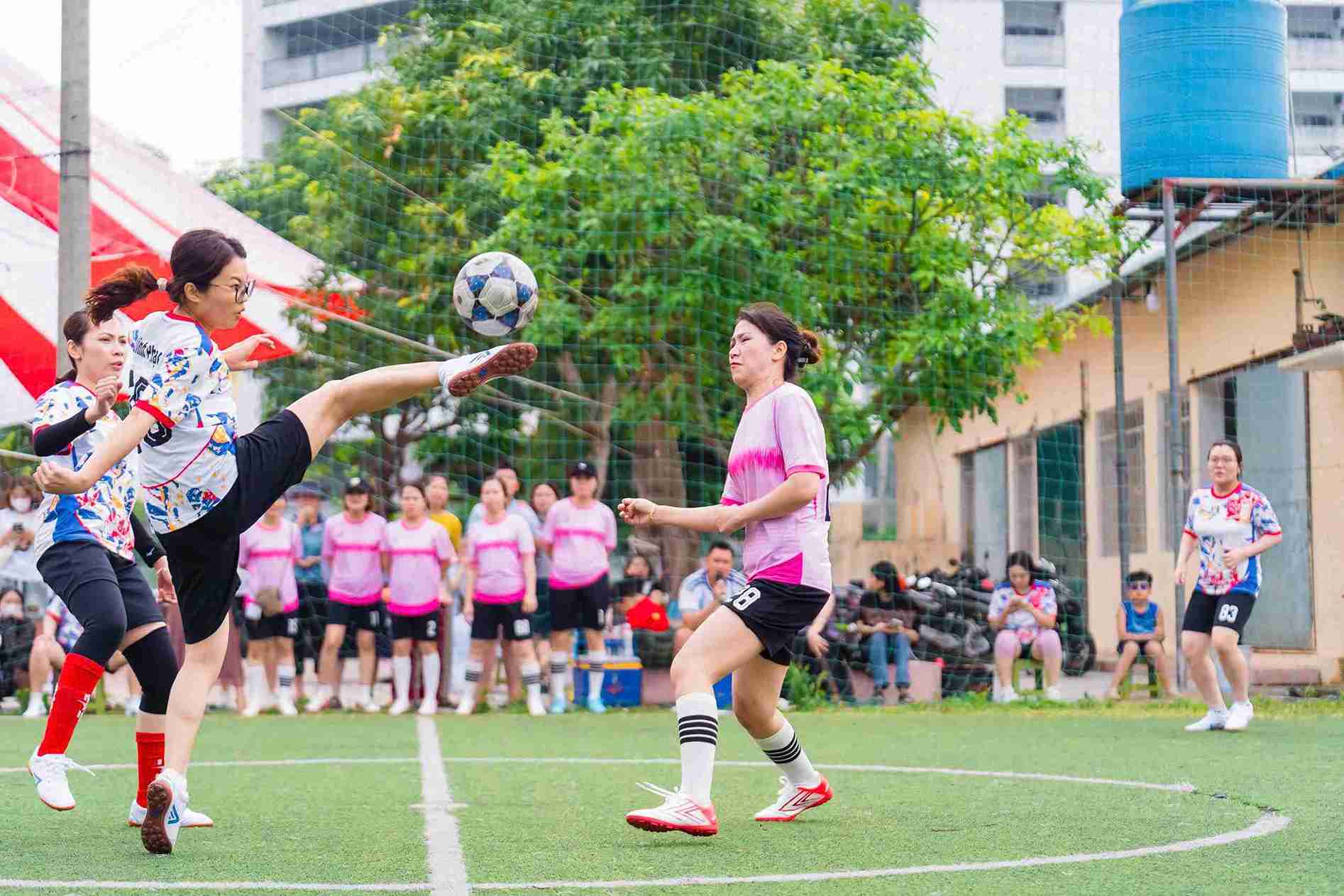 Exciting atmosphere at activities for workers of TAV Co., Ltd. Photo: Company provided