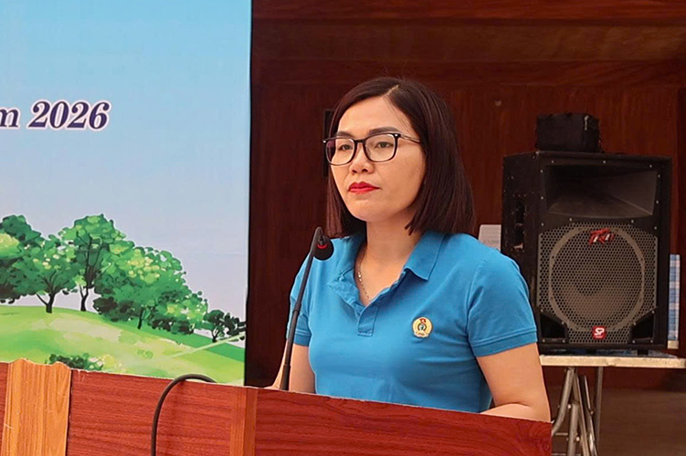 Ms. Vu Thi Thuy Linh - Trade Union member of Dien Bien College expects the 14th Congress of the Vietnam Trade Union. Photo: Quang Dat