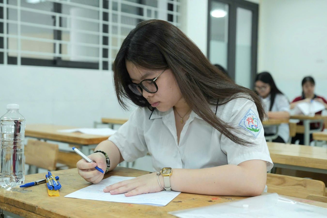 Candidates participating in the 10th grade entrance exam in Hanoi in 2026. Photo: Huu Chanh